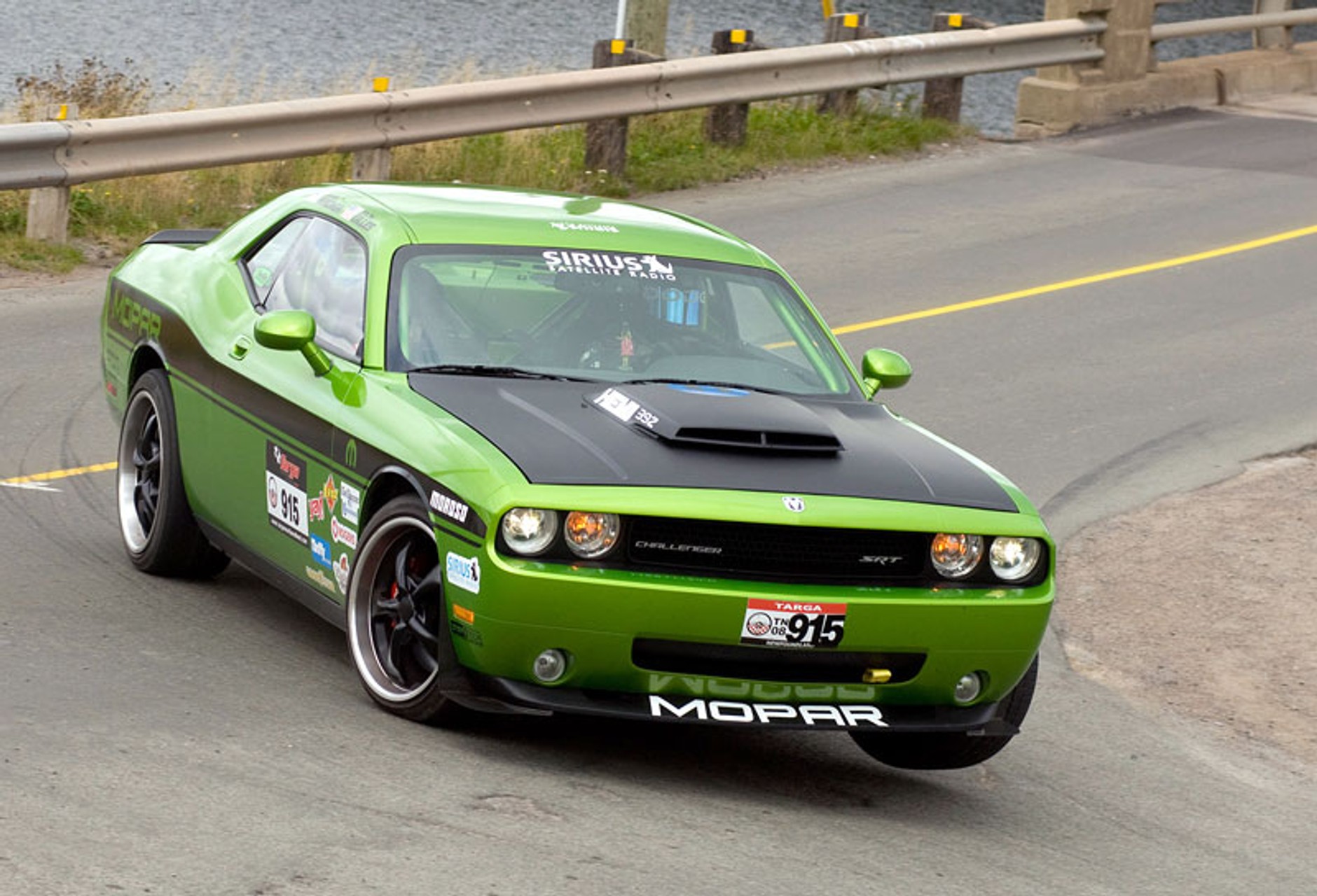 SEMA 2008: Dodge Challenger – fabryczne projekty tuningowe