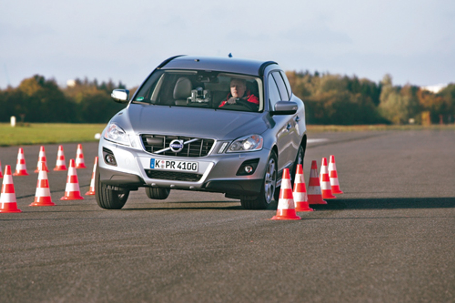 Volvo XC60 2.4 D5 - Volvo kontra test łosia