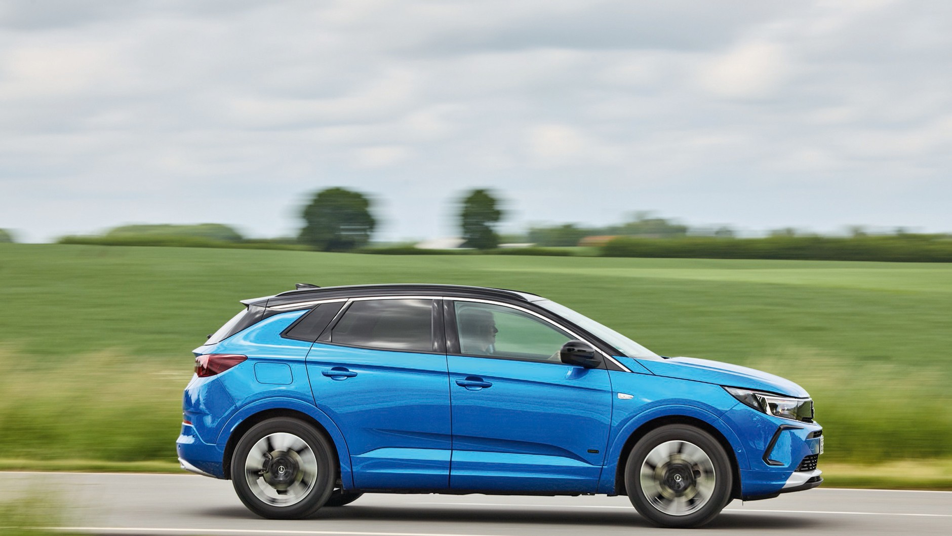 Kia Sportage plug-in kontra Opel Grandland plug-in