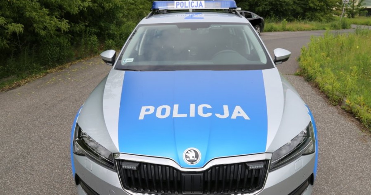 Nowe radiowozy – 272-konne Skody Superb