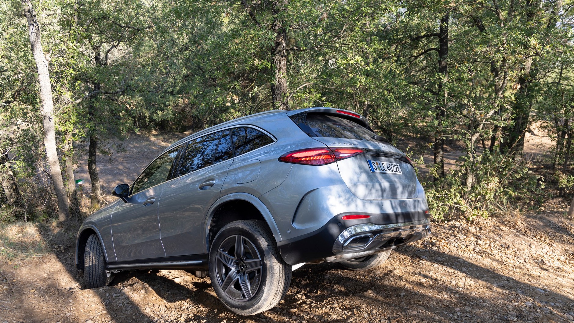Cuda-wianki! Mercedes-Benz GLC nie boi się terenowej jazdy