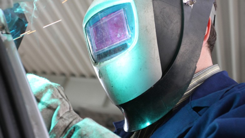 Bezpieczne naprawy karoserii dzięki lutospawaniu