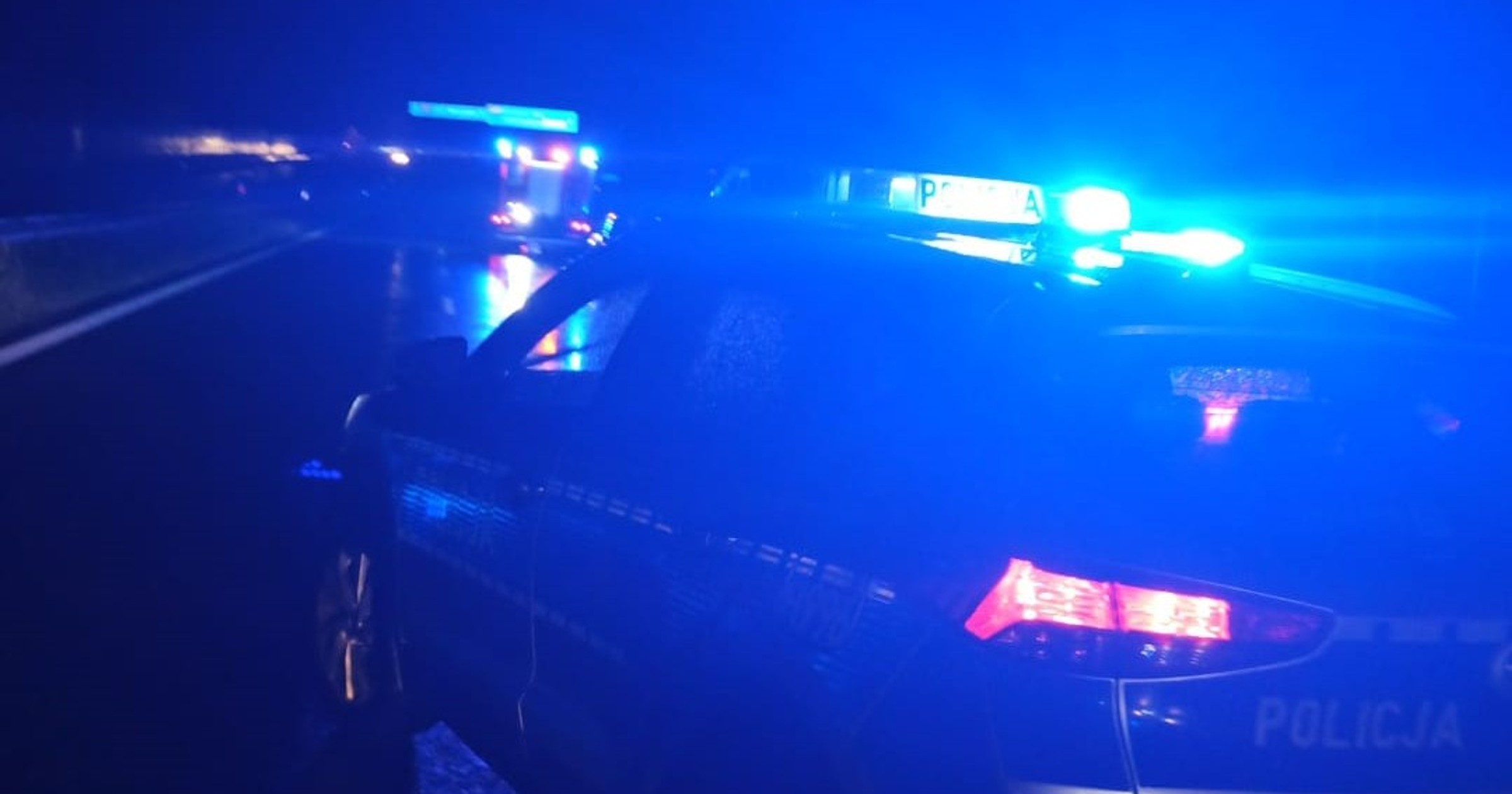 Kierowca Skody potrącił pieszego na ekspresówce. Śmiertelny wypadek na trasie S8