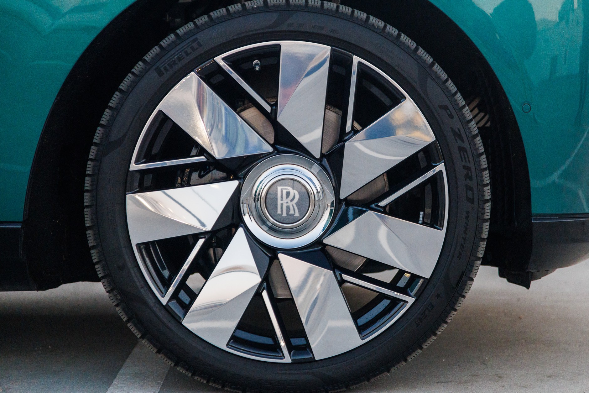 Rolls-Royce Cullinan Series II