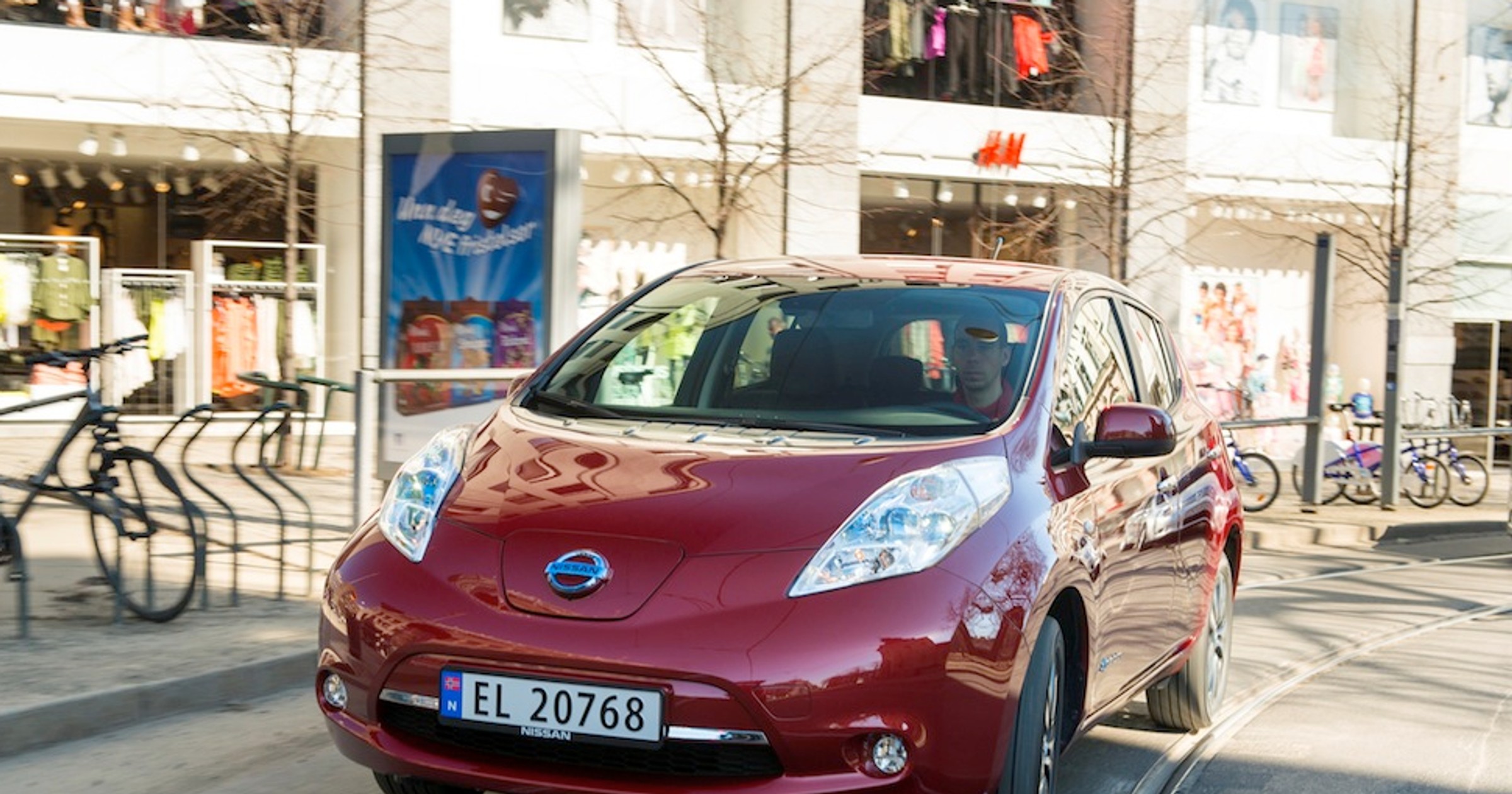 Nissan Leaf od 126 000 zł