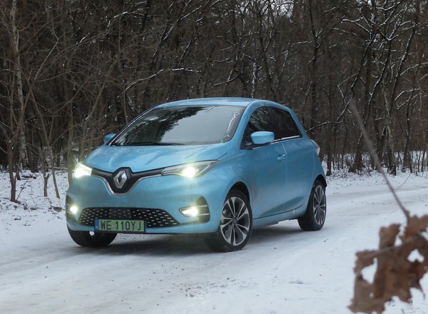 Pierwsza zima z elektrykiem i rozczarowanie. Wiedział, że zasięg spadnie, ale że aż o tyle?