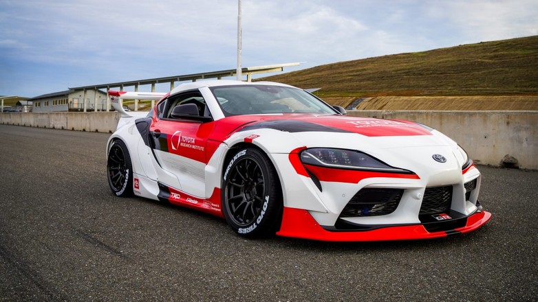 Autonomiczna Drift Toyota GR Supra