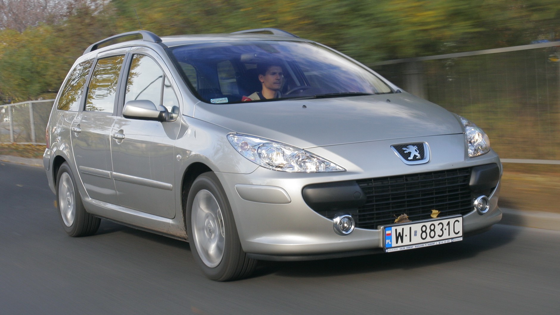 5. Peugeot 307 (2002-07), od 4500 zł. Polecamy: 1.6/110 KM