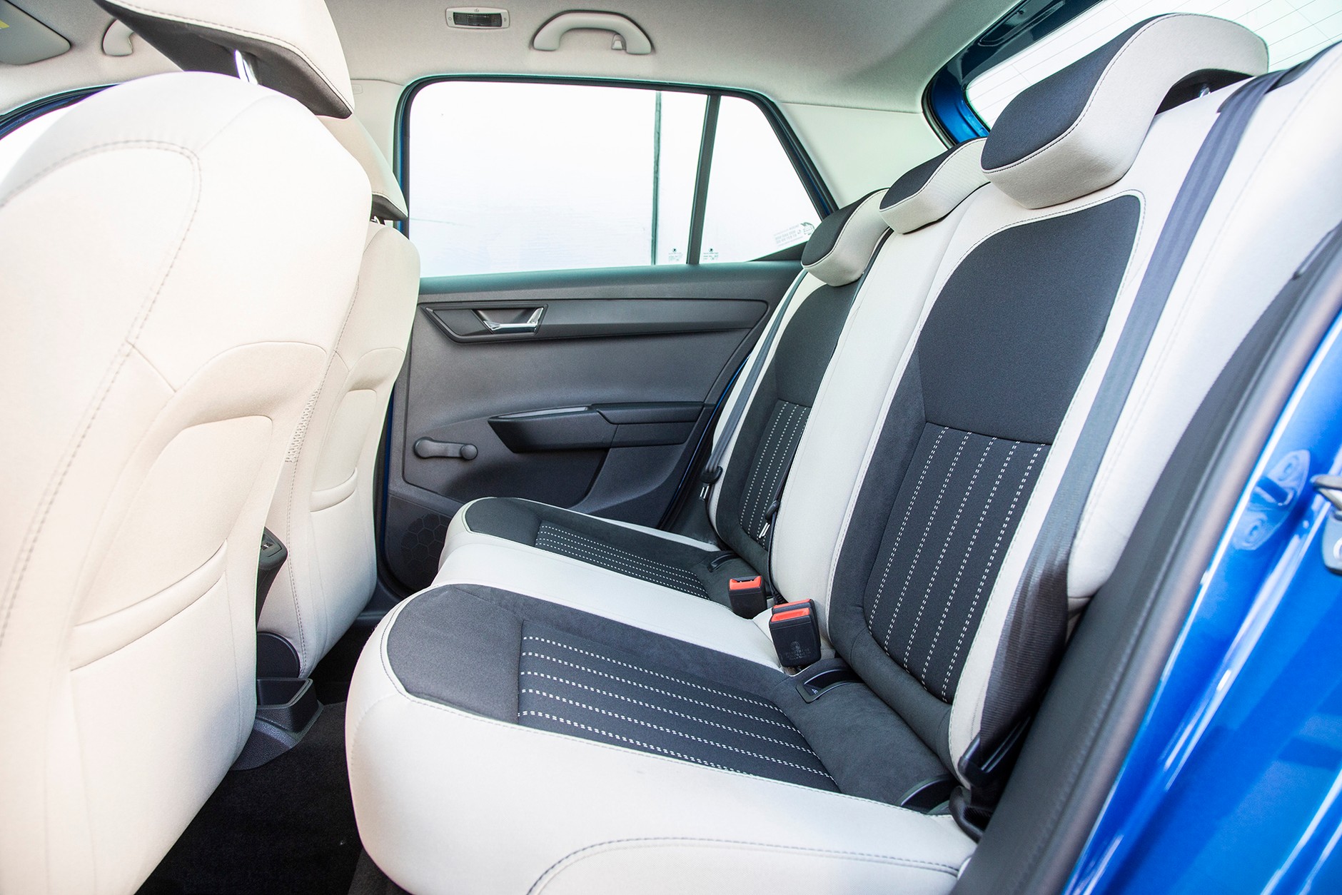 Skoda Fabia 1.0 MPI - jak jeździ z podstawowym benzyniakiem?