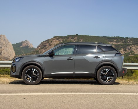 Peugeot e-2008