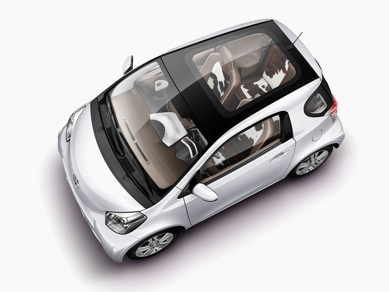 IAA Frankfurt 2009: Auris jako full-hybrid, zmodernizowany Land Cruiser, Prius Plug-in
