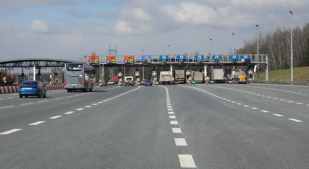 Pobór opłat na A4