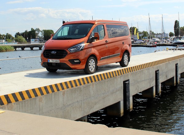 Ford Transit Custom Nugget – M2 na kołach