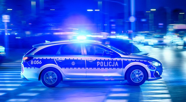 Wystarczyło, że kierowca otworzył szybę i policjanci już widzieli, że nie pojedzie dalej