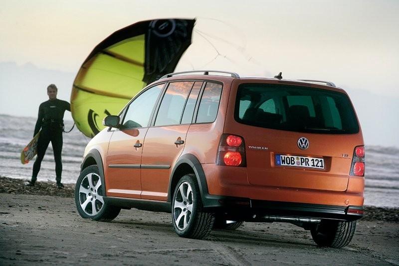 Volkswagen CrossTouran – jeszcze więcej plastiku