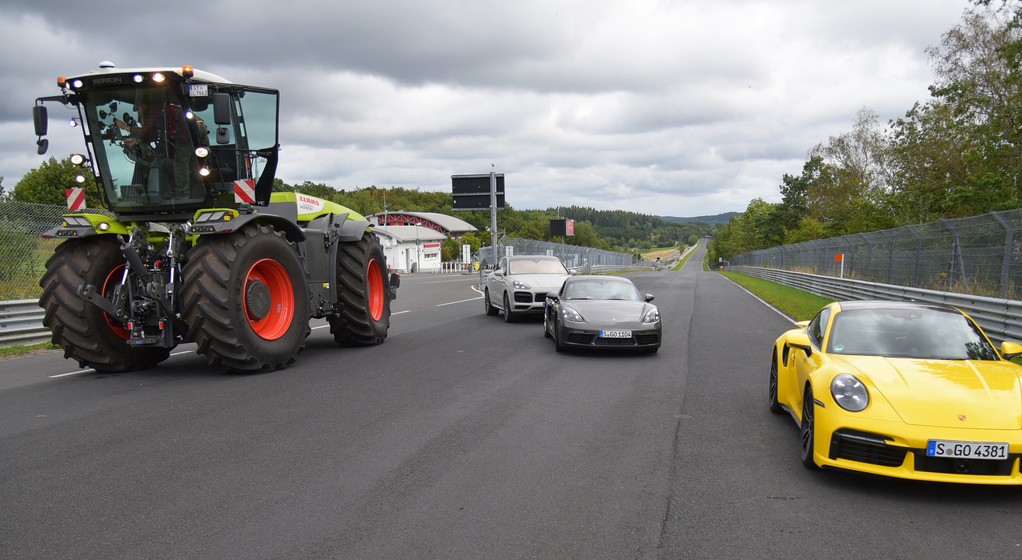 Claas Xerion na Nordschleife