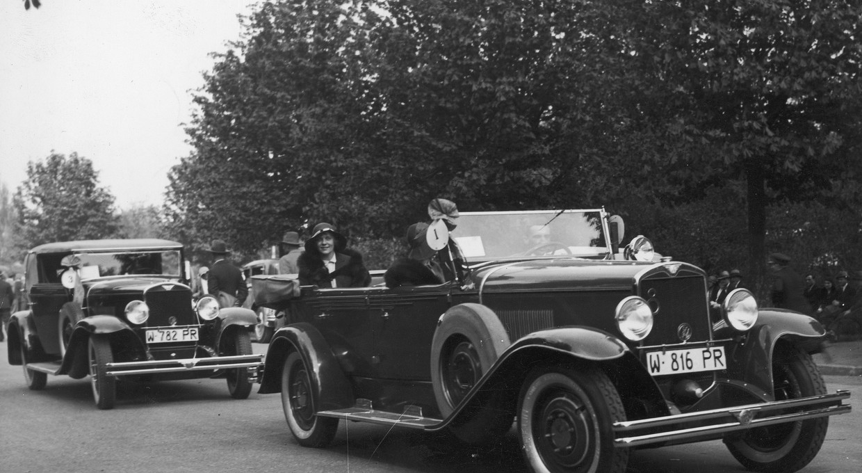 Tak wyglądała polska motoryzacja po odzyskaniu niepodległości. Pożar zniweczył ambitny projekt