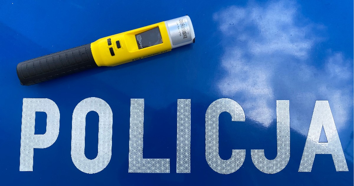 Obraz pochodzący z serwisu https://swidnik.policja.gov.pl/lsw/informacje/aktualnosci/146139,Policjanci-po-sluzbie-zatrzymali-nietrzezwa-kierujaca.html