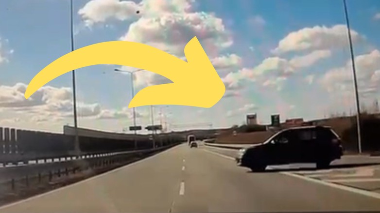 Niebezpieczna sytuacja na S8 w Rawie Mazowieckiej. Wszystko się nagrało