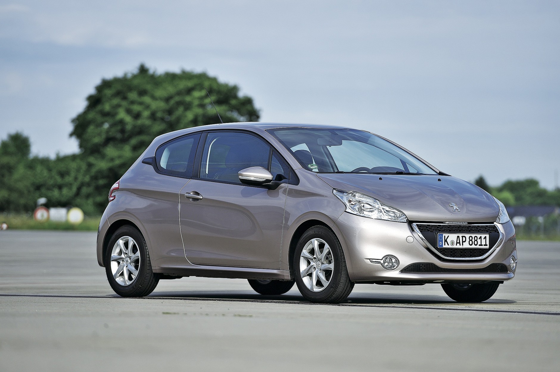 Peugeot 208 
VTi 68 - Słabe połączenie