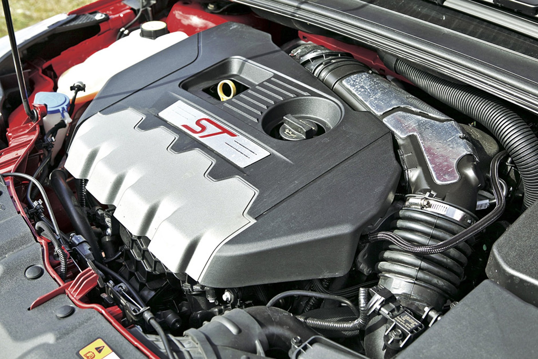 Mazda 3 MPS kontra Ford Focus ST: rasowe kompakty na ulicy i torze