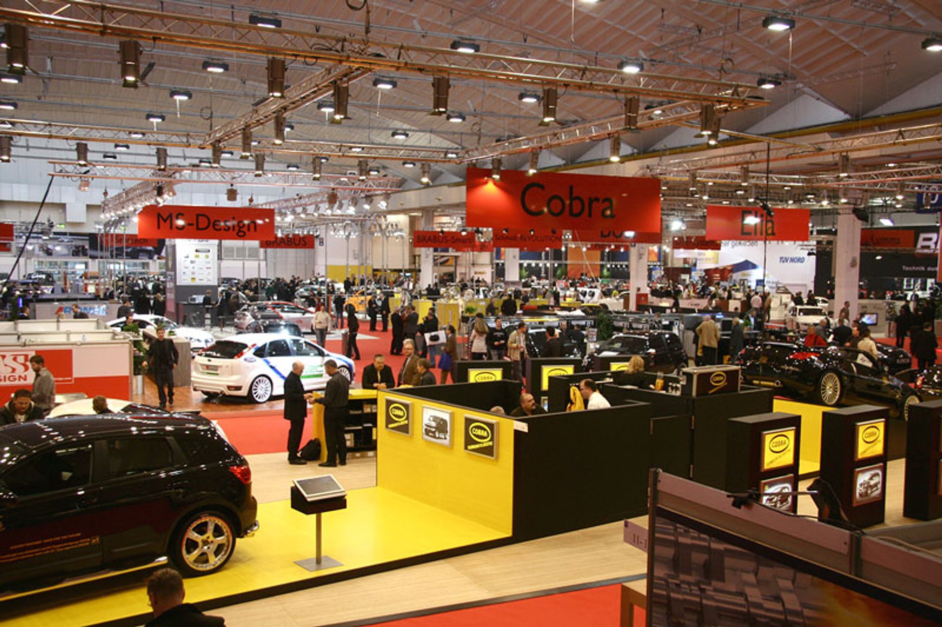 Essen Motor Show 2007: Spoilery, bajery, kilowaty (fotogaleria 4)