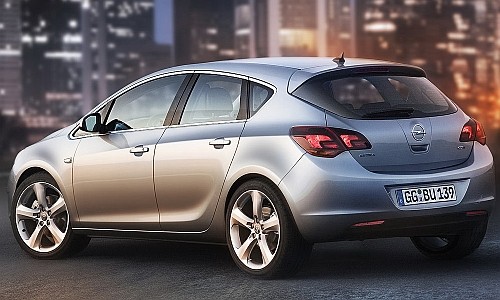 Nowy Opel Astra - Kompakty nie muszą być nudne!