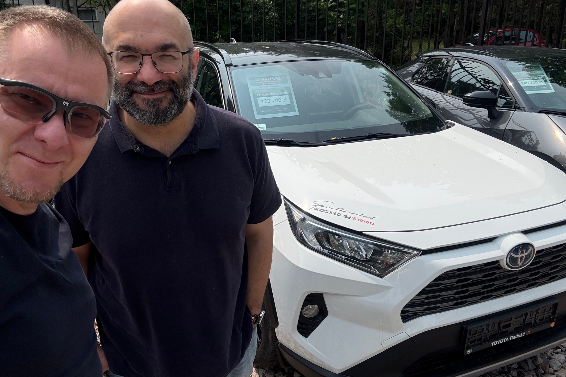 Używana Toyota RAV4 to obiekt spekulacyjny. Wiemy, bo pojechaliśmy sprawdzić kilka egzemplarzy