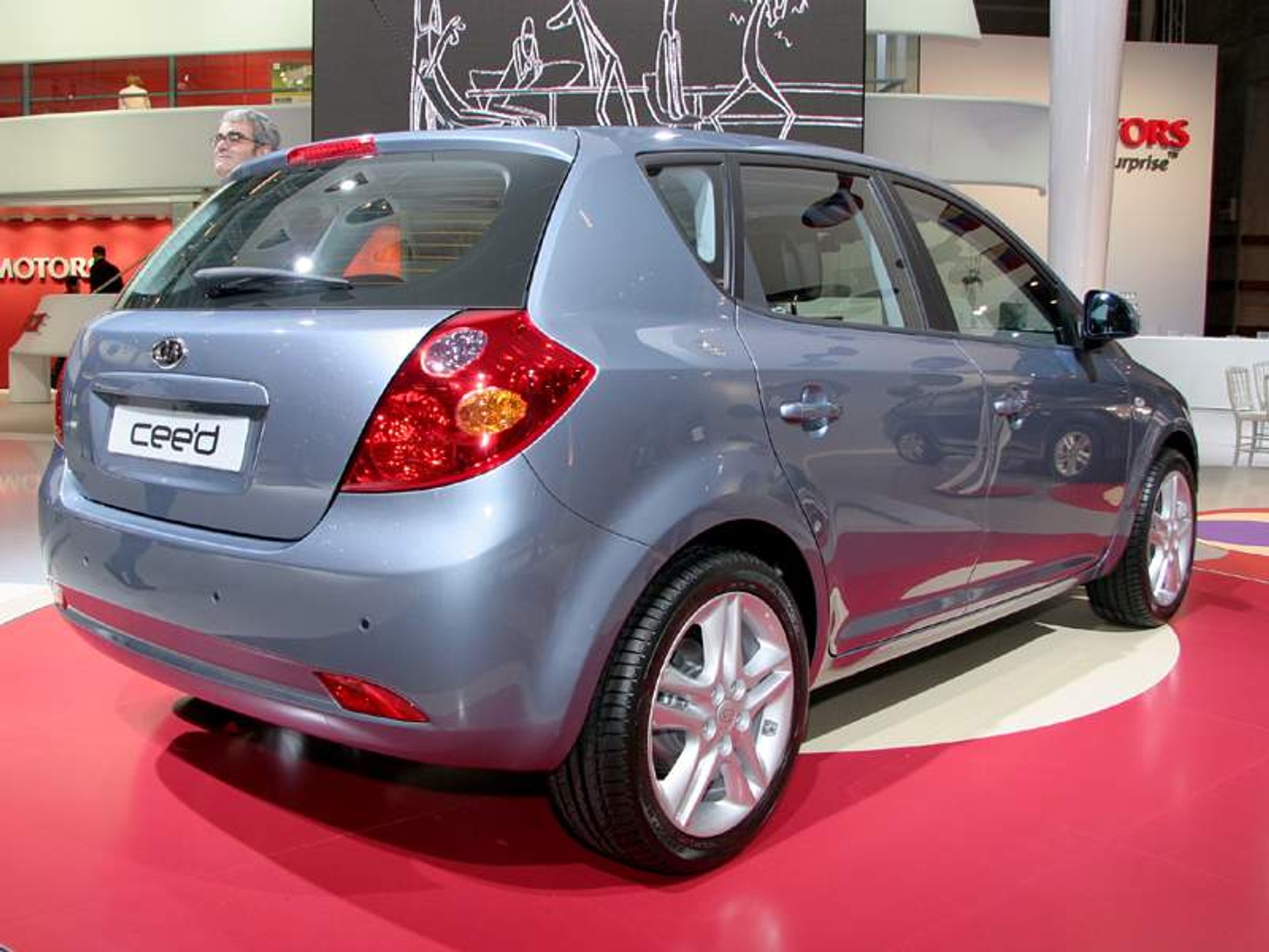 Paryż na żywo: fotogaleria z targów – Drugi dzień targów