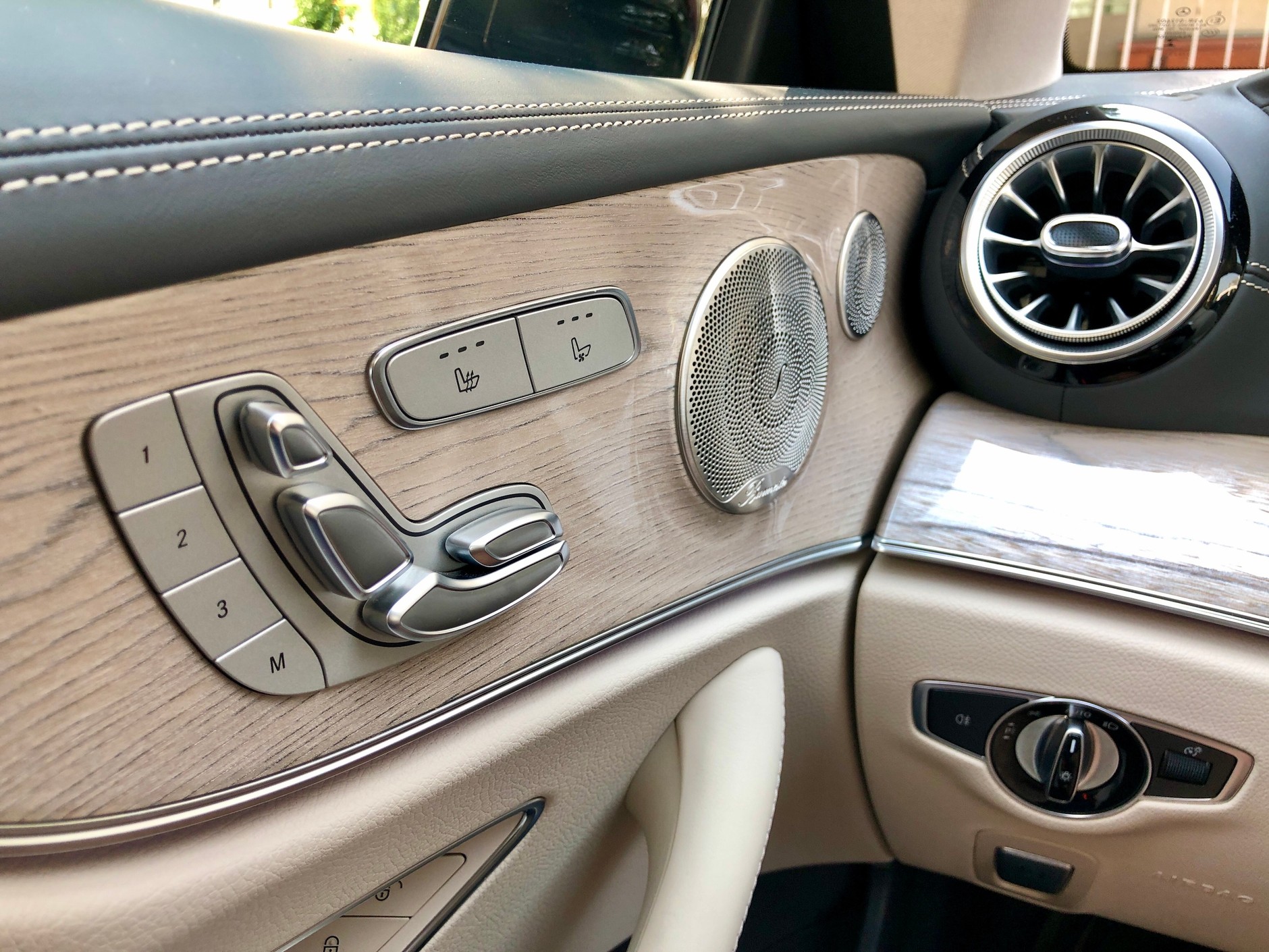 Mercedes E 300 Coupe