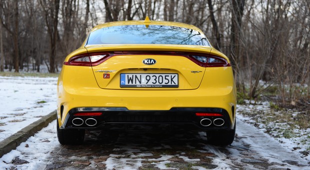 Kia Stinger V6 GT – najbardziej emocjonujące auto z Korei | TEST