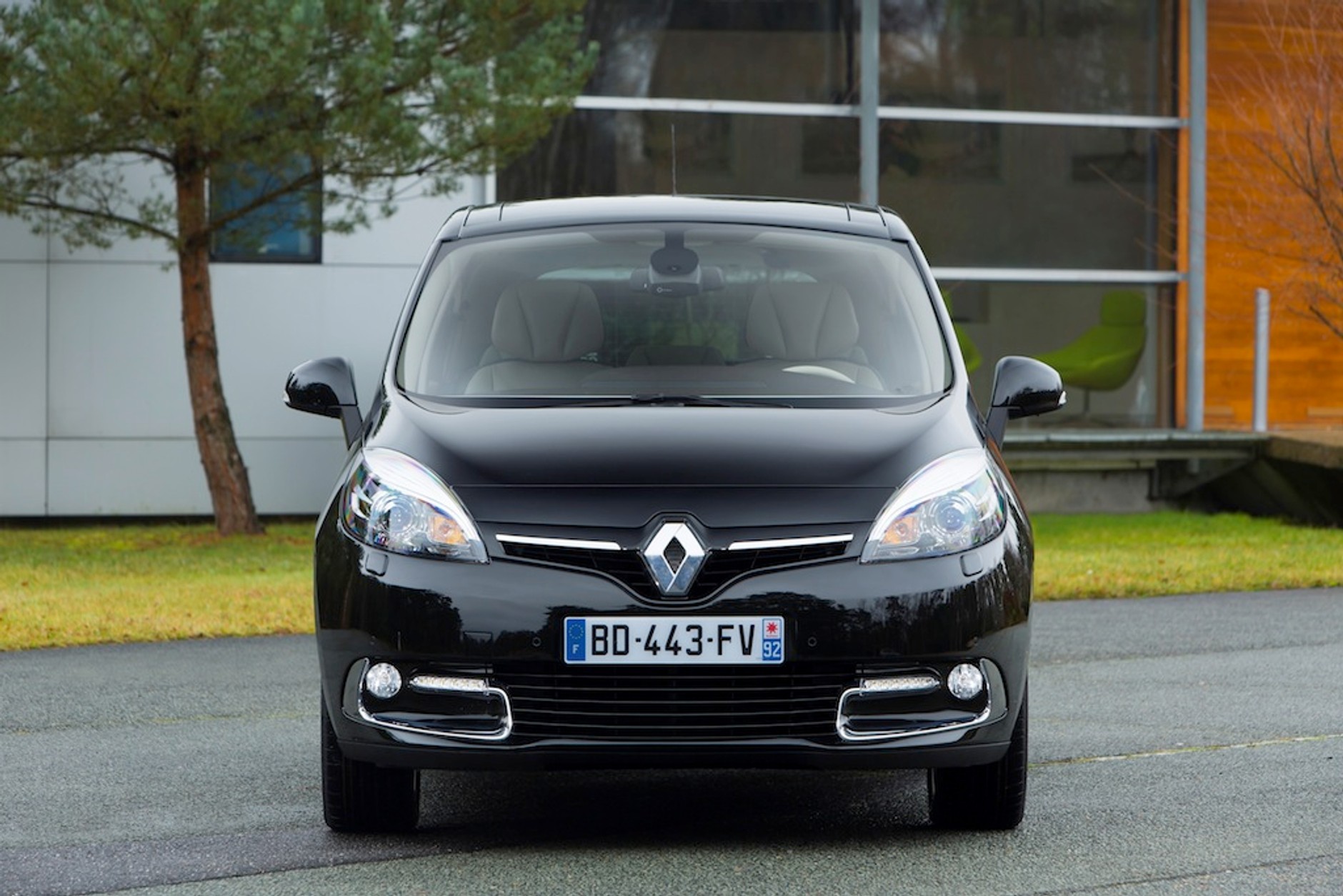 Renault Scenic po kolejnym liftingu