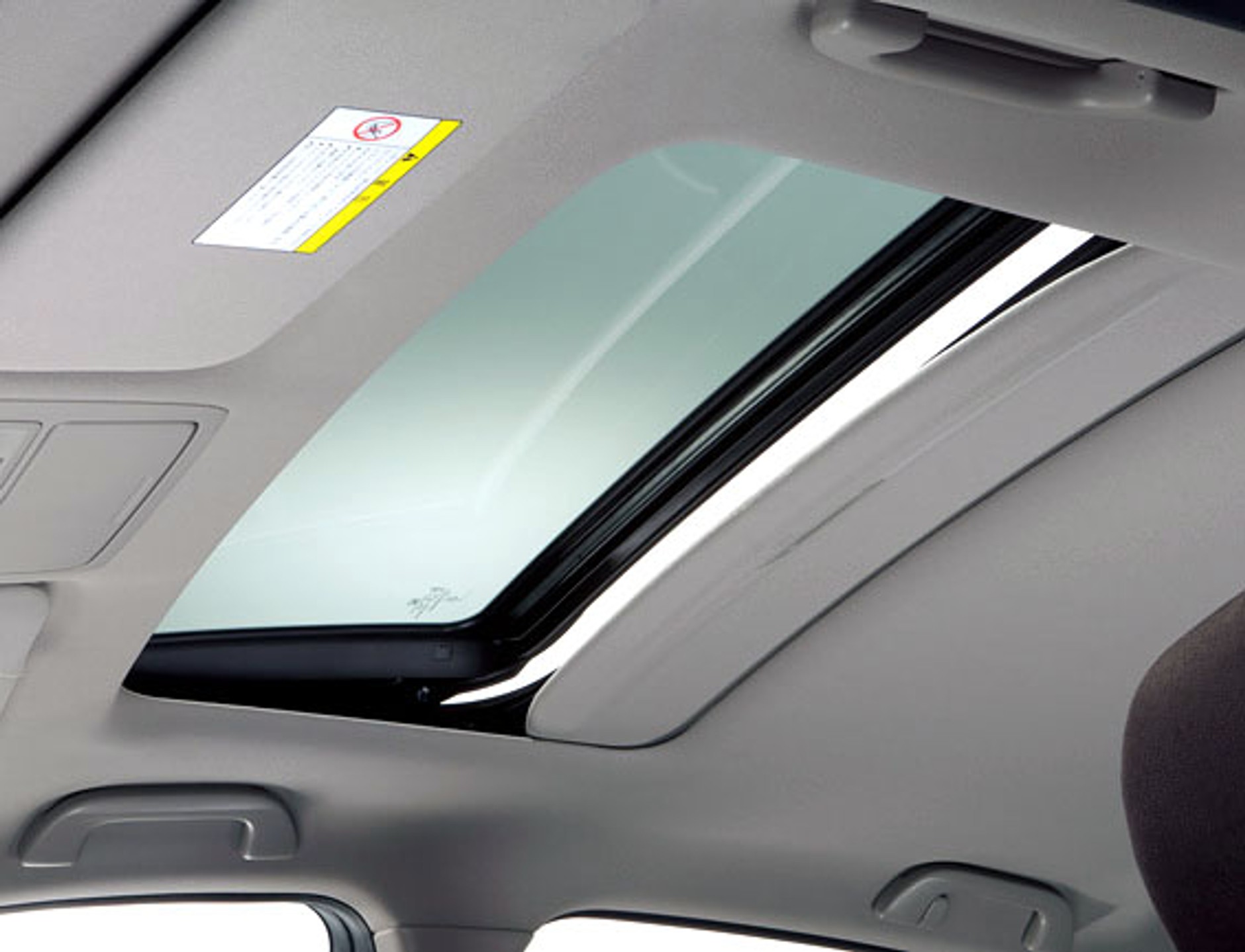 Honda Inspire: nowy sedan debiutuje na rynku japońskim