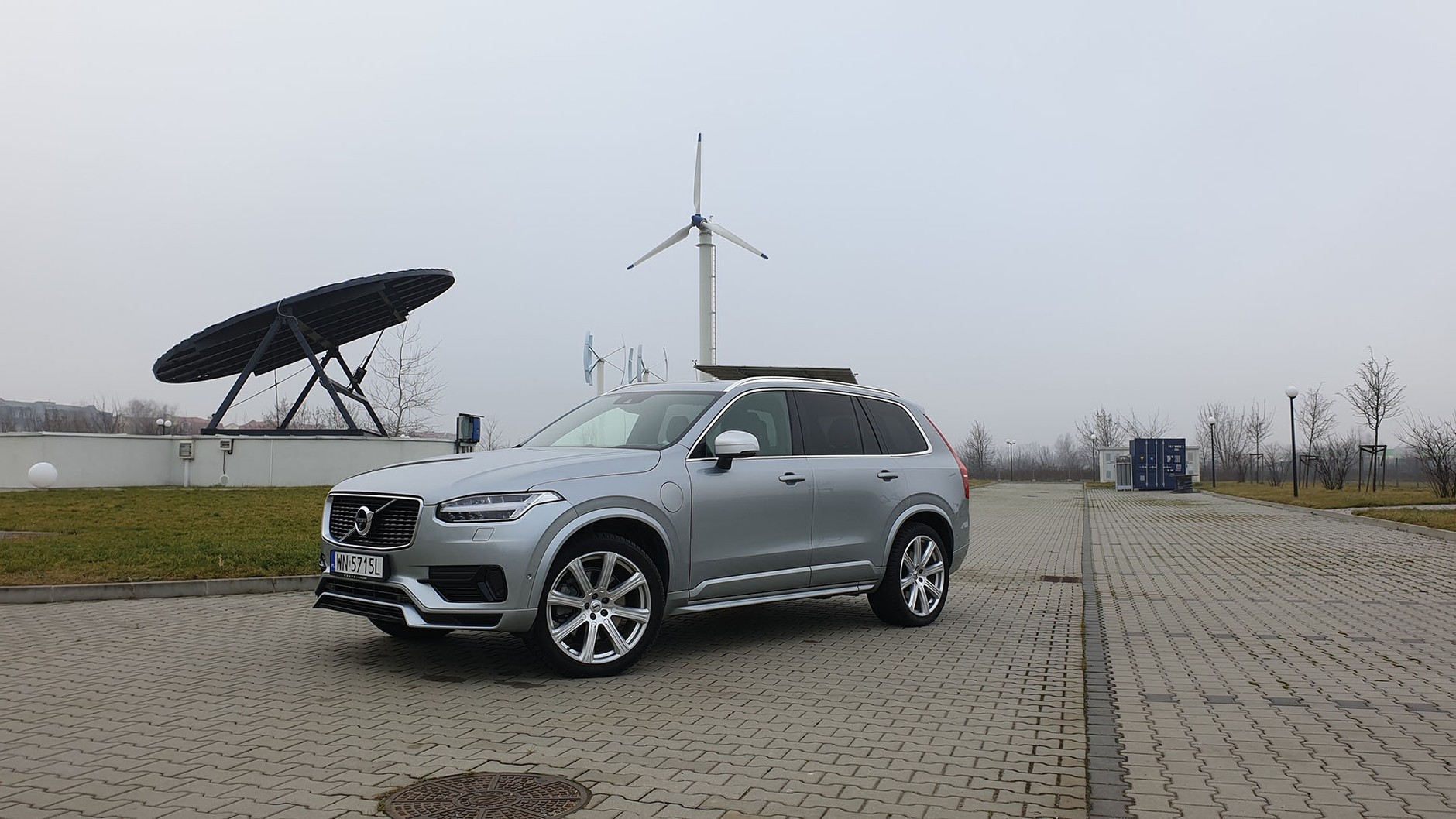 Volvo XC90 – która hybryda będzie lepszym wyborem