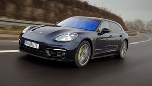 Porsche Panamera 4S e-hybrid Sport Turismo - hybryda bez wyrzeczeń