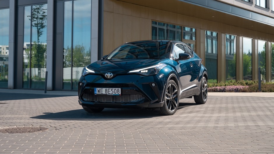 Toyota Pewne Auto - coraz więcej Polaków korzysta z programu japońskiej marki