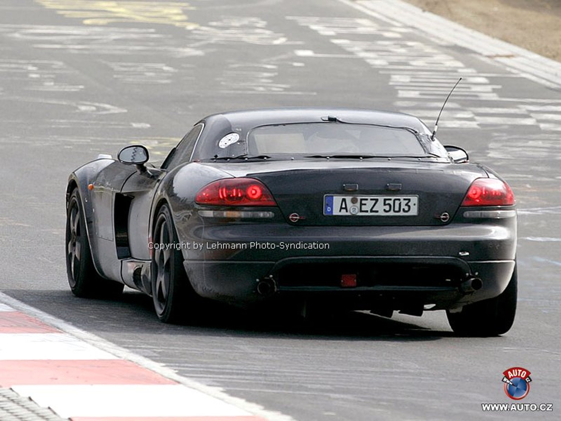 Zdjęcia szpiegowskie: Mercedes-Benz SLC nadal pod okryciem Vipera