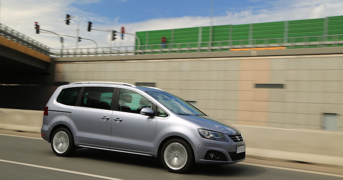 Seat Alhambra - usterka kondensatora może spowodować nieoczekiwany wybuch poduszki powietrznej