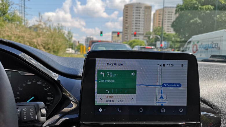 Google Maps w Android Auto
