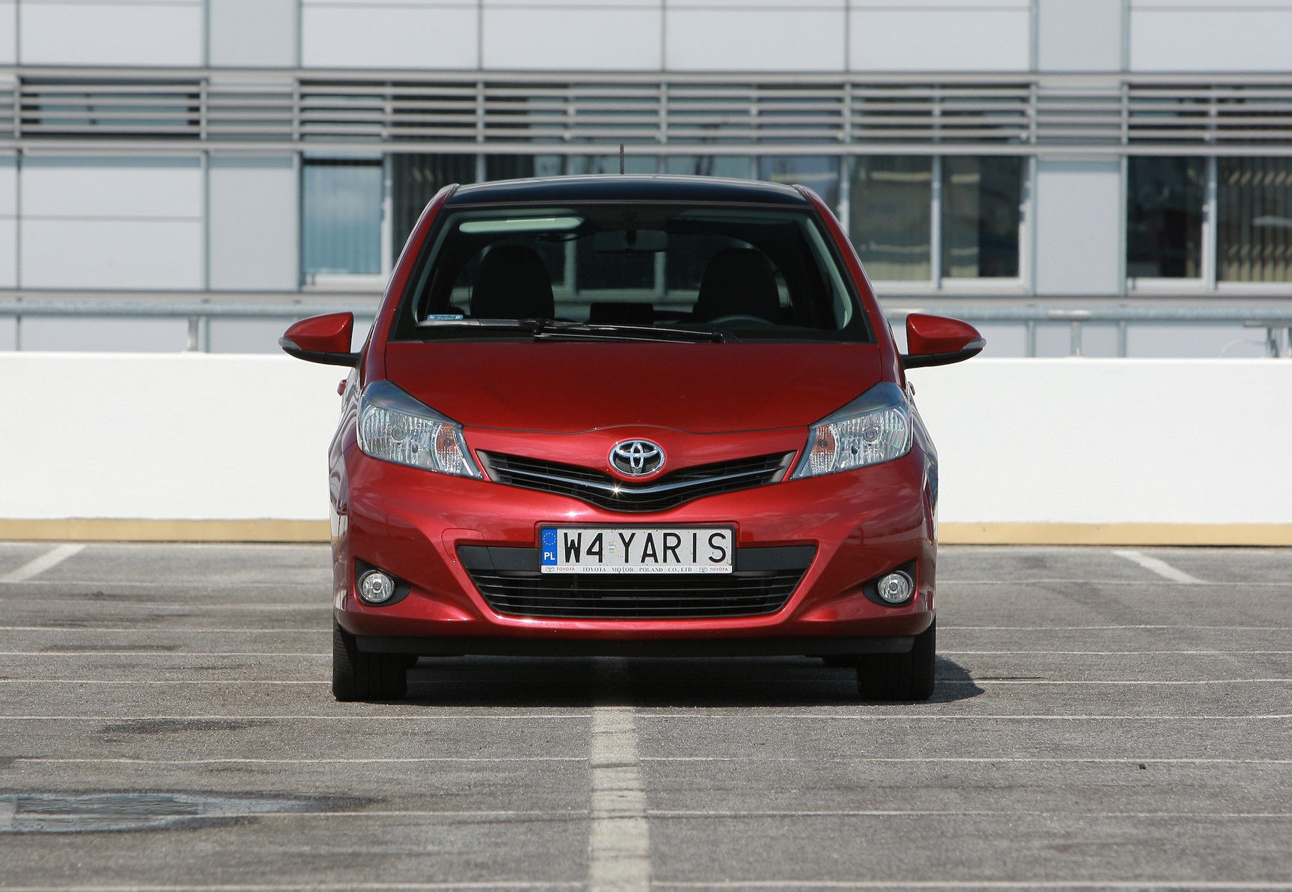 Nazwa modelu na tablicy? Czemu nie, łatwiej zapamiętać