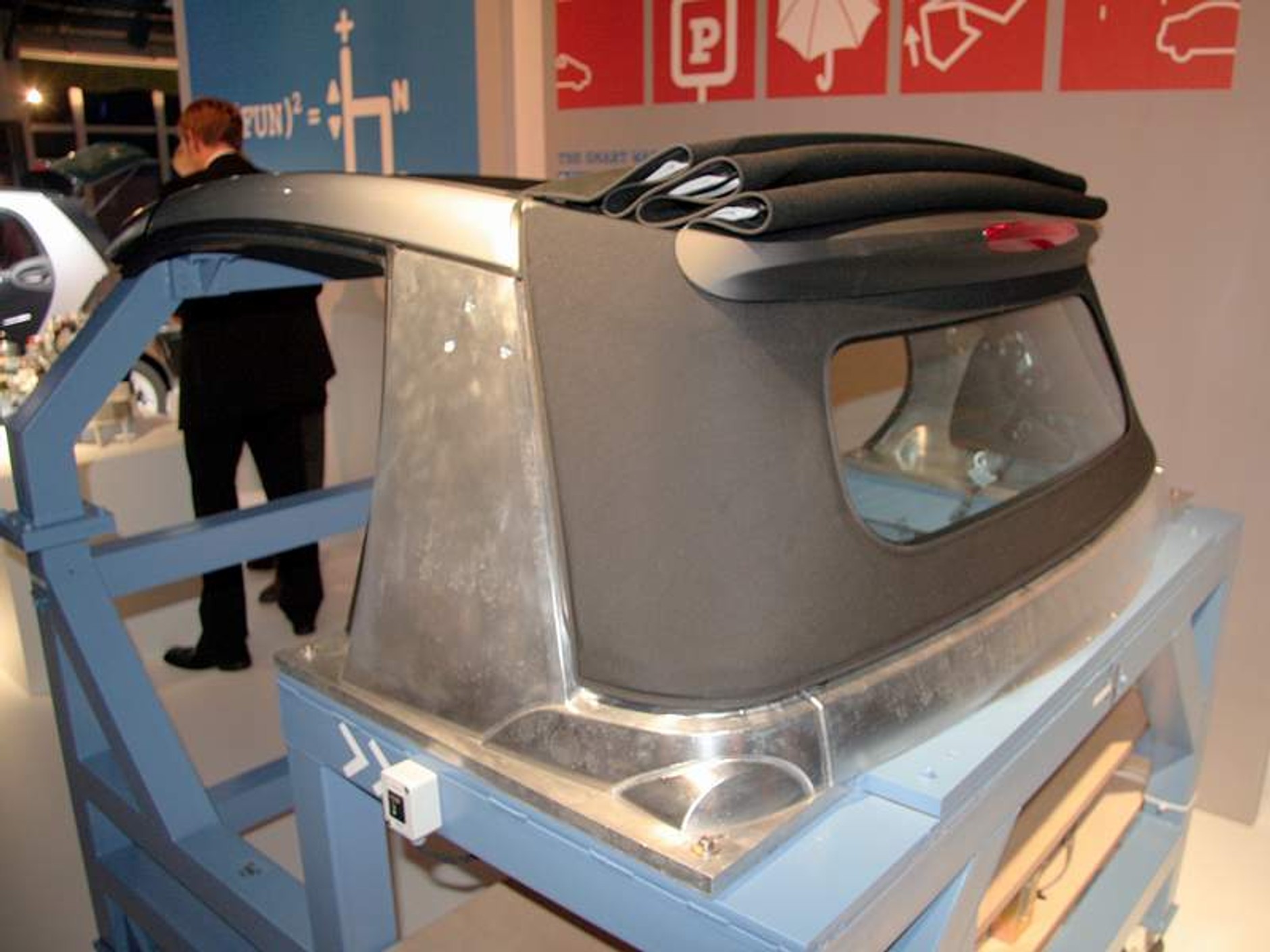 Smart ForTwo: premiera na dachu