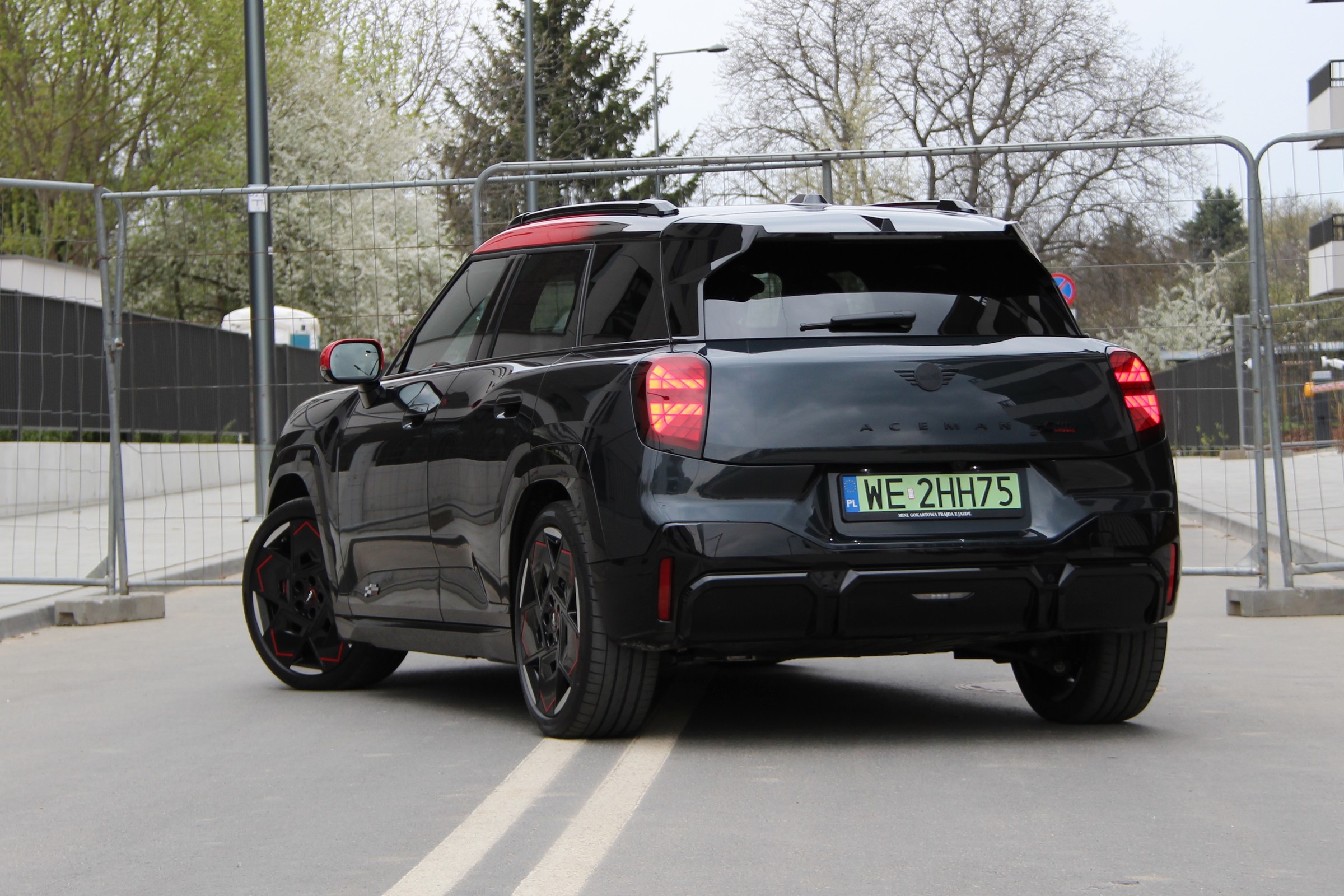 Jeździłem Mini Aceman JCW i jestem lekko rozczarowany. To nie jest "prawdziwy JCW"