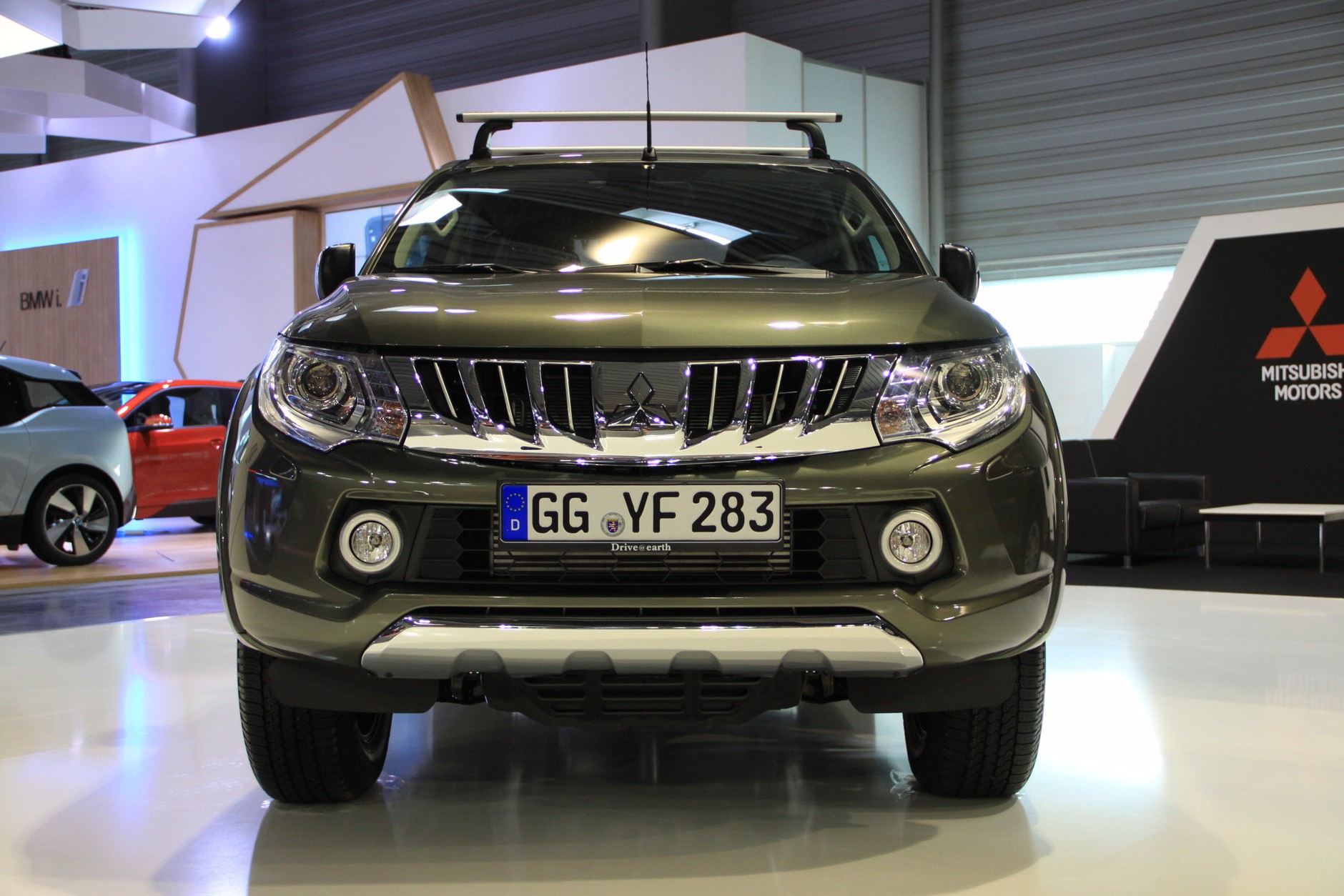 Mitsubishi L200 (Poznań 2015)