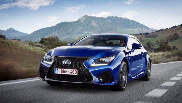 Lexus RC F - Zaprojektowany na drogę i na tor