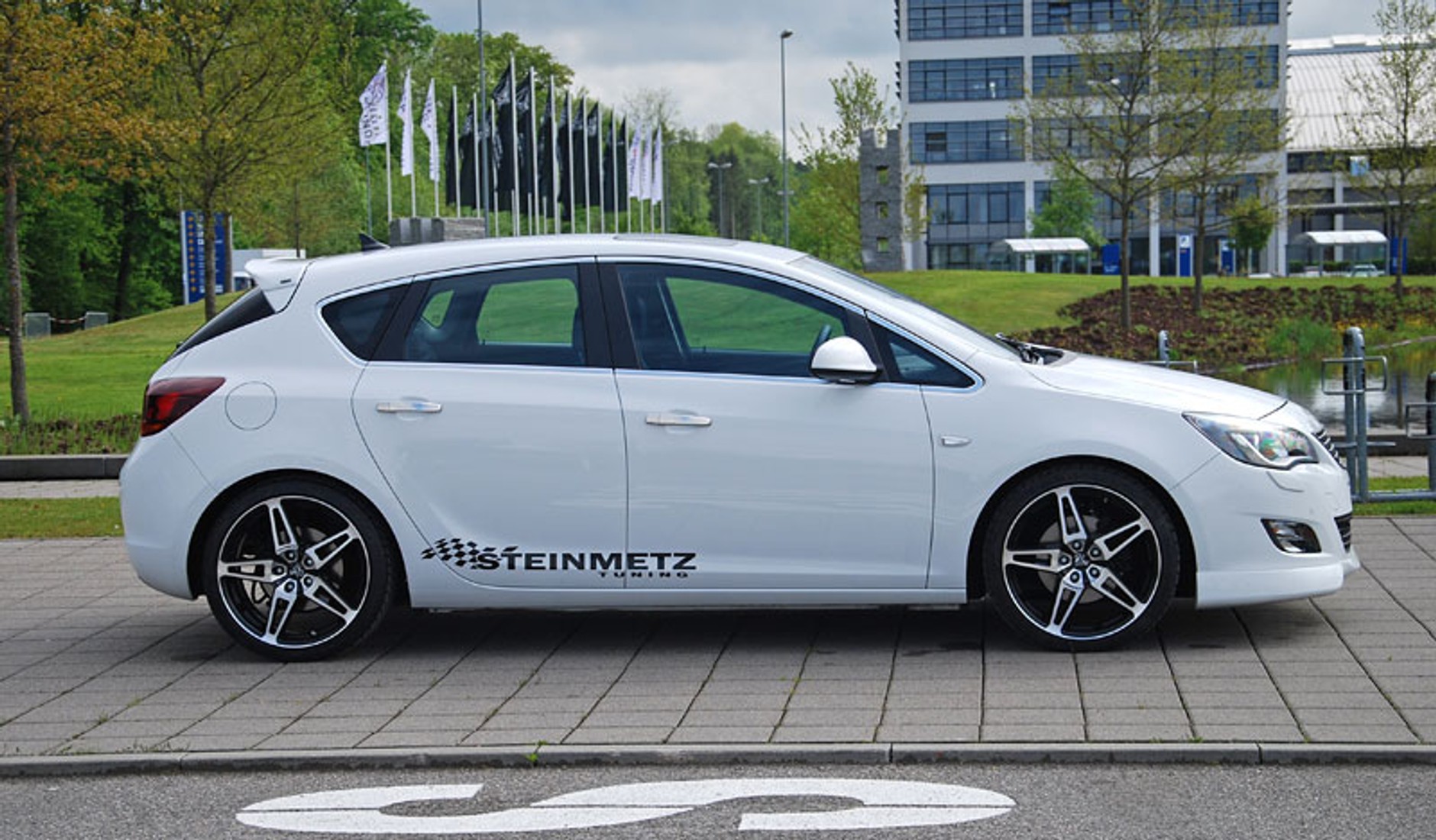 Tuning World Bodensee 2010: Opel Astra z firmy Steinmetz