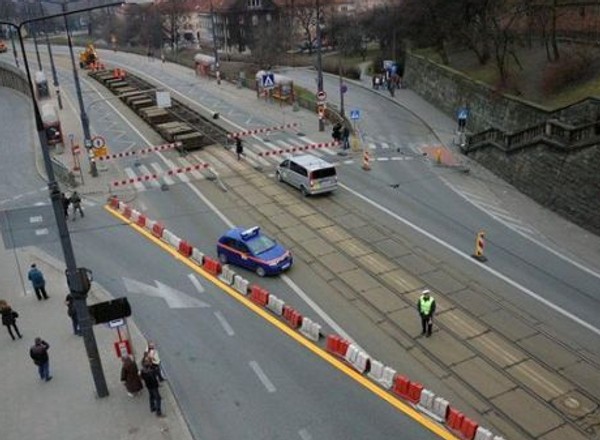 Zakaz przejazdu mostem Śląsko-Dąbrowskim