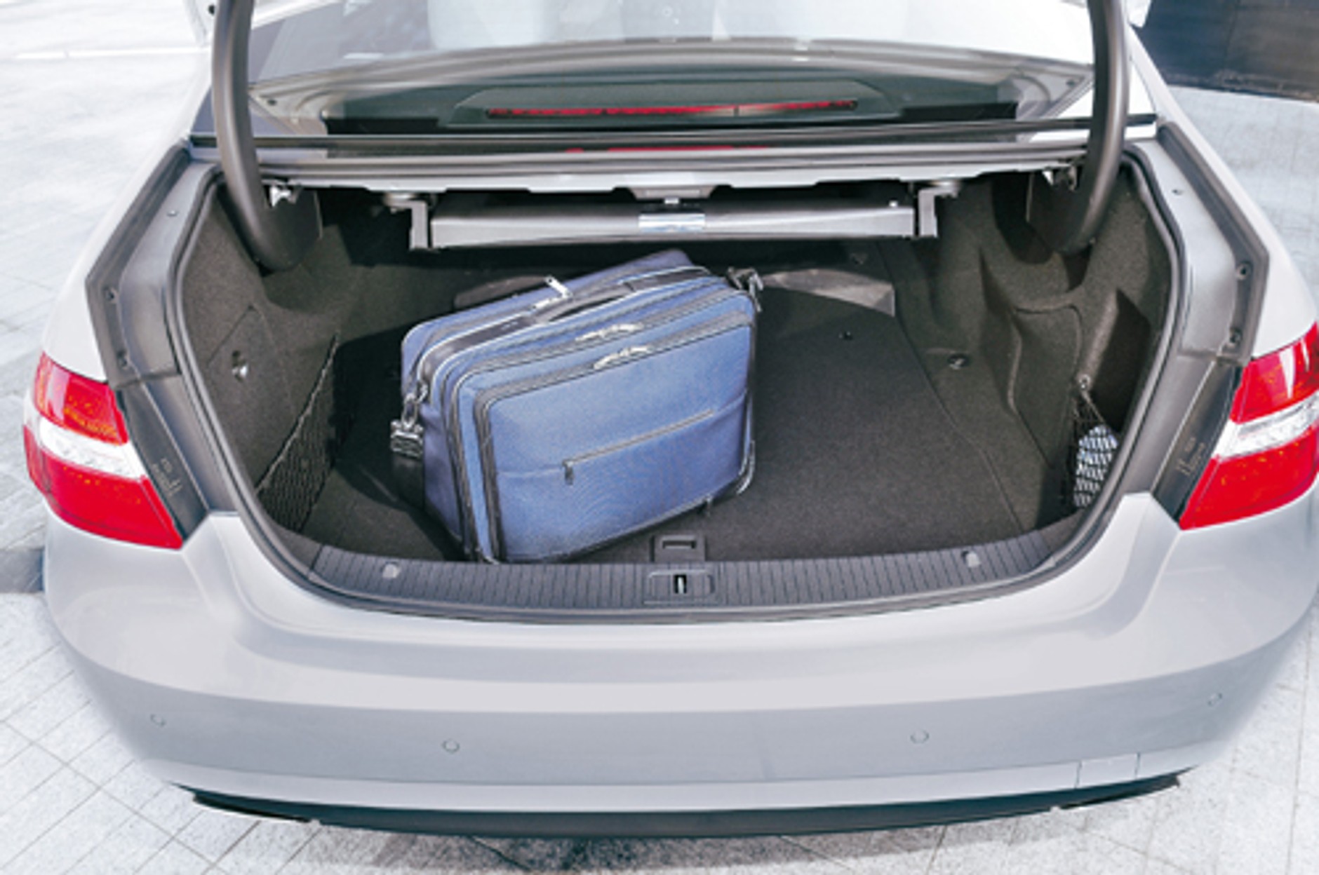 Mercedes Klasy E - Będzie Pan zadowolony. Pierwsza jazda