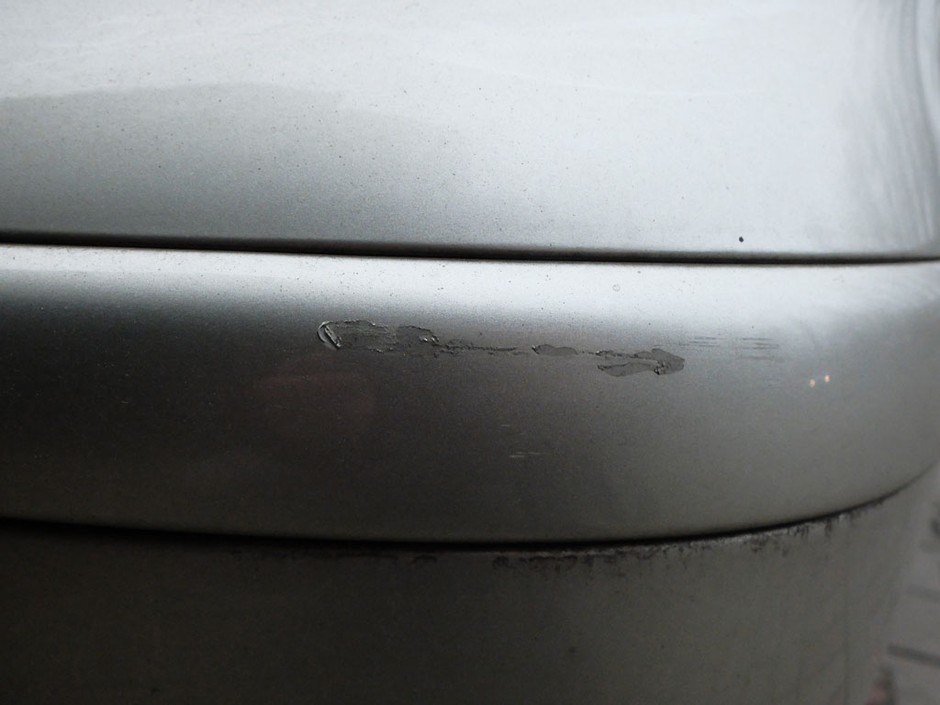 Szkoda parkingowa nie musi być przesadnie duża, by mogło dojść do regresu ubezpieczeniowego