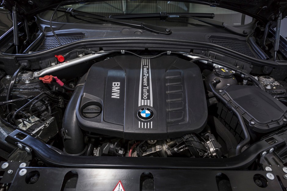 Pojedynek indywidualistów - BMW X4 i Jaguar F-Pace