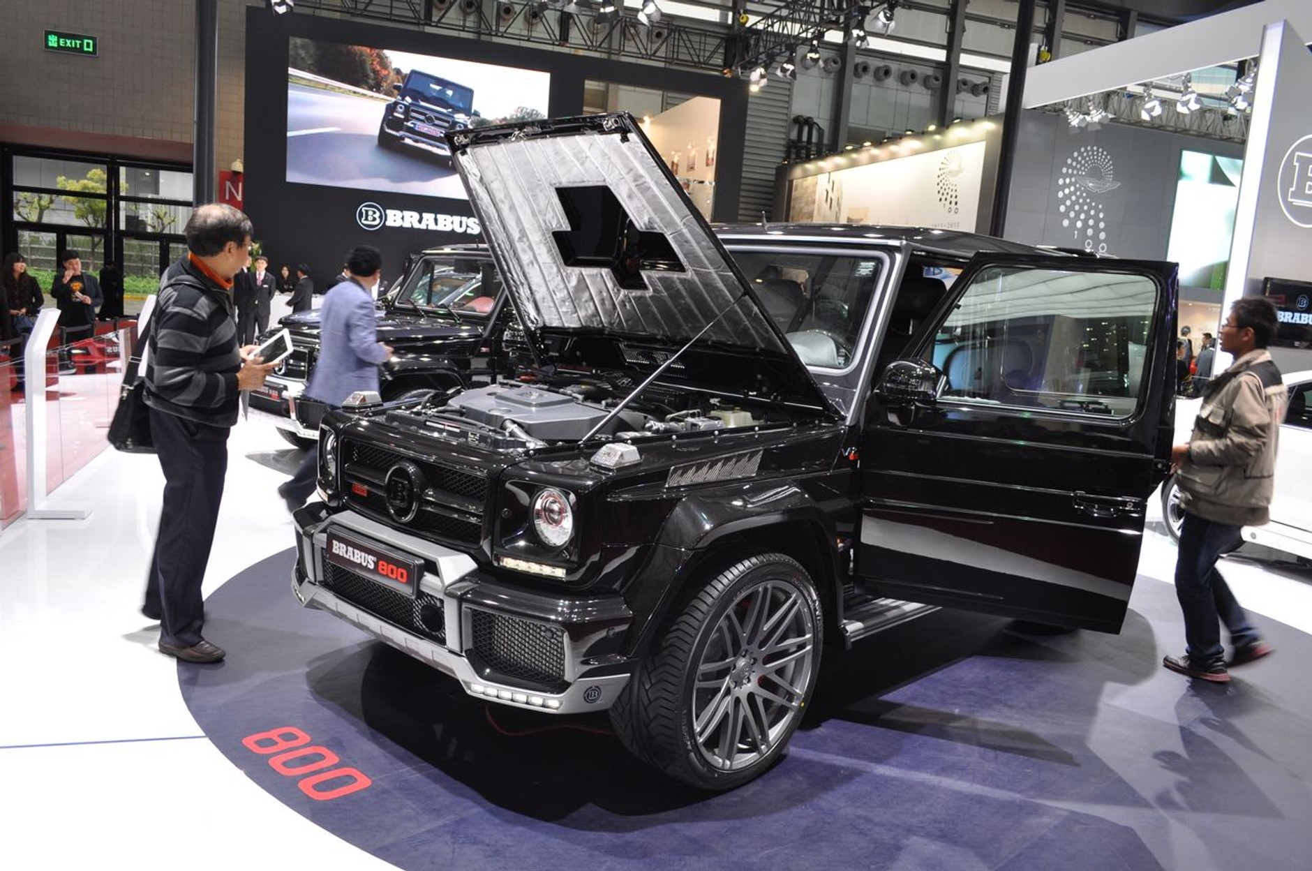 Supersportowe, luksusowe, najdroższe (Szanghaj 2013)